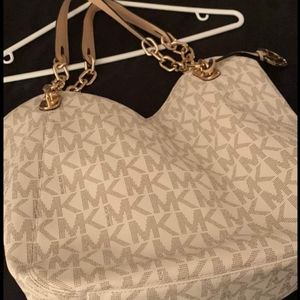Authentic Michael kors handbag